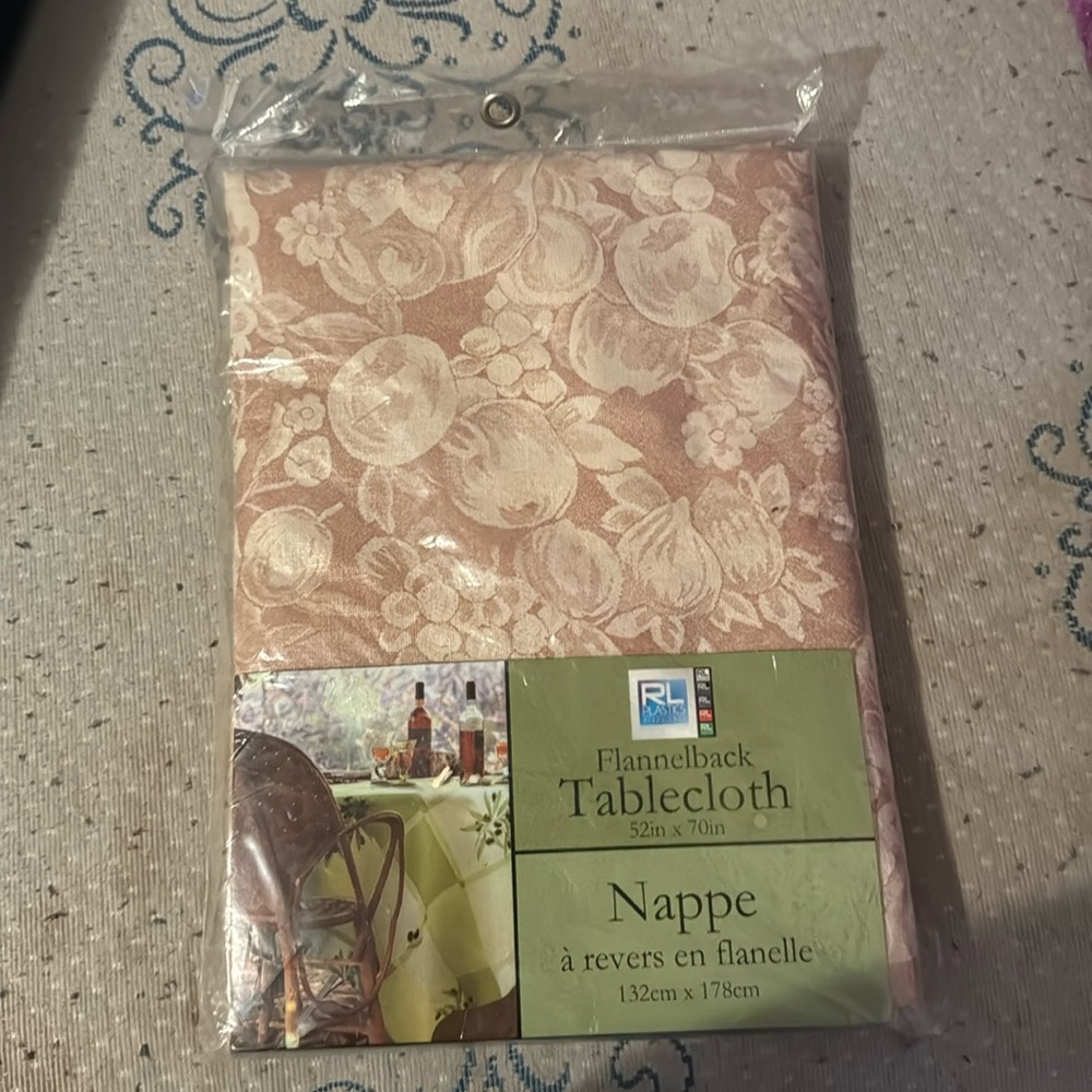 Flannel back tablecloth